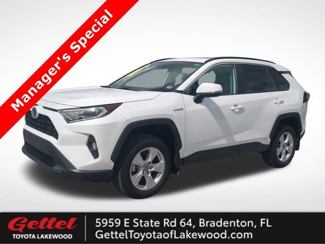 2021 Toyota RAV4 Hybrid XLE