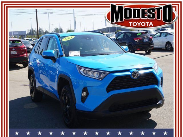 2021 Toyota RAV4 XLE