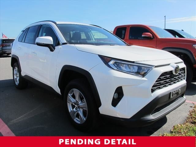 2021 Toyota RAV4 XLE