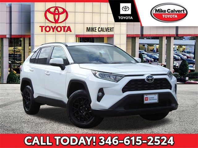 2021 Toyota RAV4 XLE