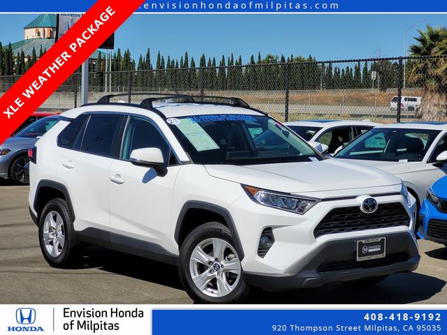 2021 Toyota RAV4 XLE