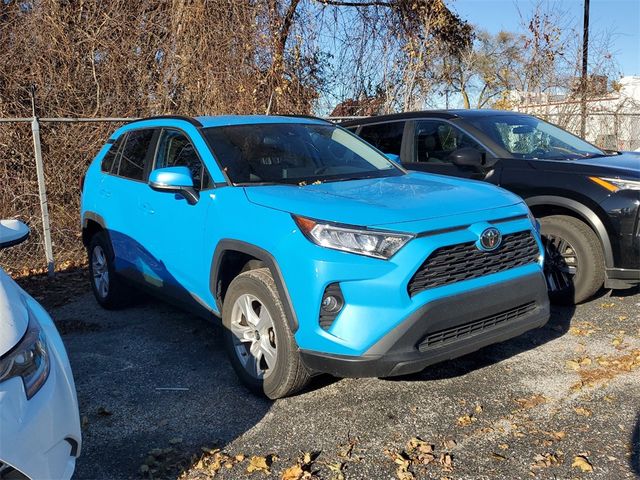 2021 Toyota RAV4 XLE