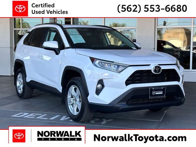 2021 Toyota RAV4 XLE