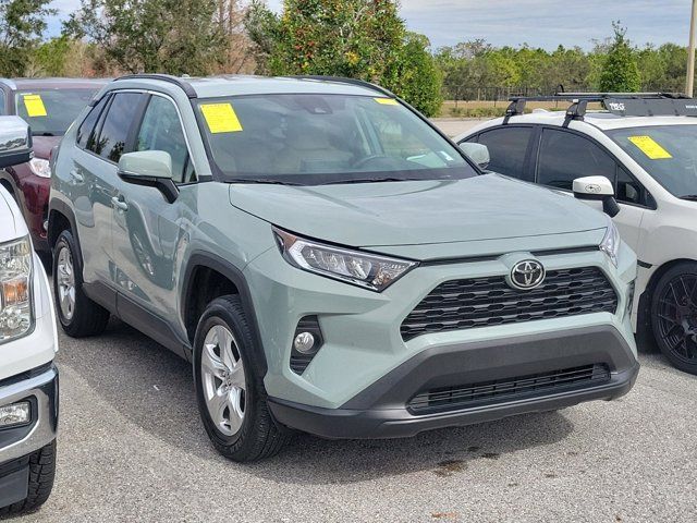 2021 Toyota RAV4 XLE