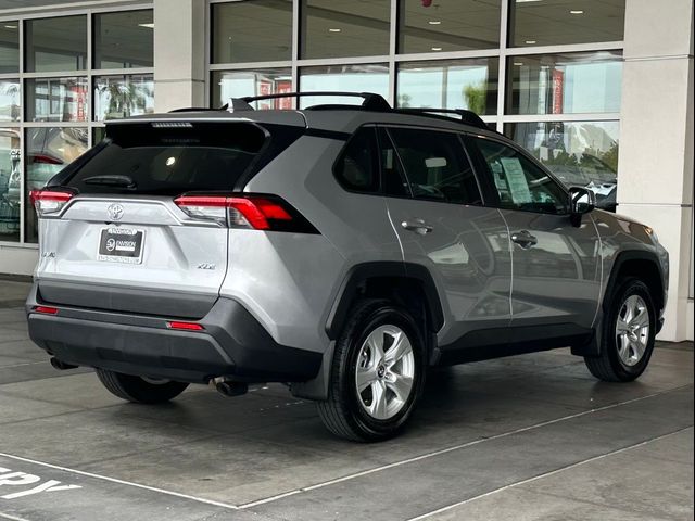 2021 Toyota RAV4 XLE