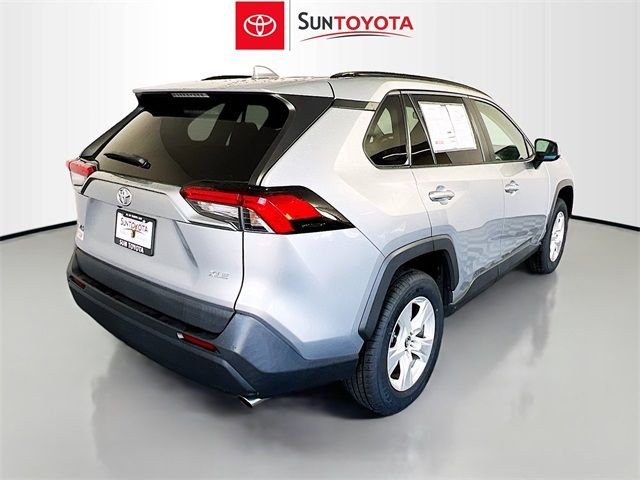 2021 Toyota RAV4 XLE