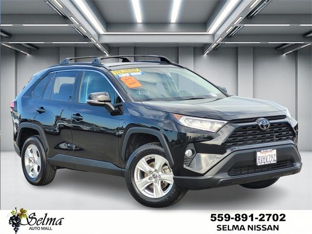 2021 Toyota RAV4 XLE