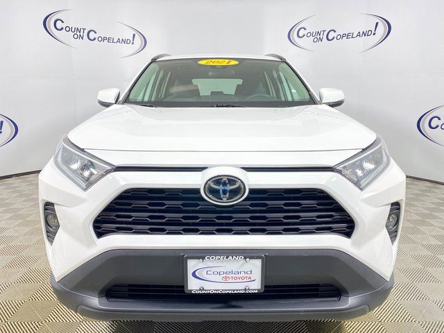 2021 Toyota RAV4 XLE