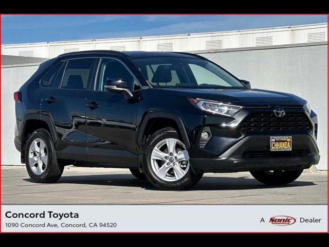 2021 Toyota RAV4 XLE