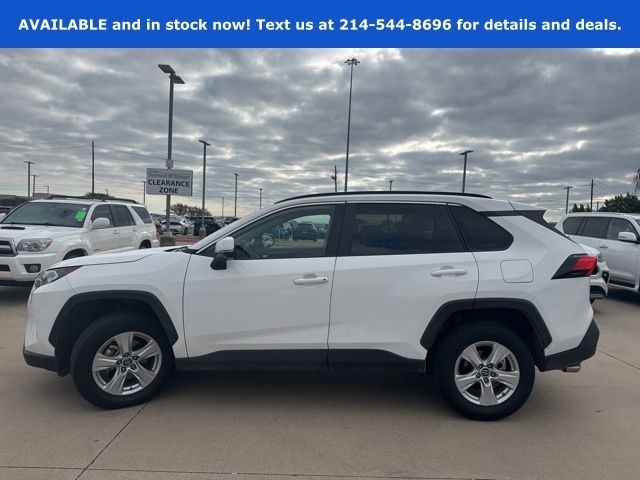 2021 Toyota RAV4 XLE