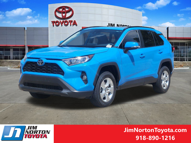 2021 Toyota RAV4 XLE