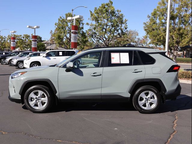 2021 Toyota RAV4 XLE