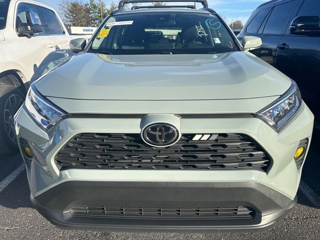 2021 Toyota RAV4 XLE