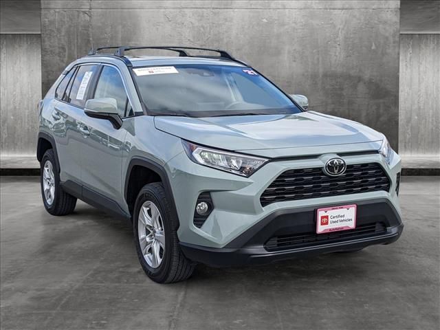 2021 Toyota RAV4 XLE