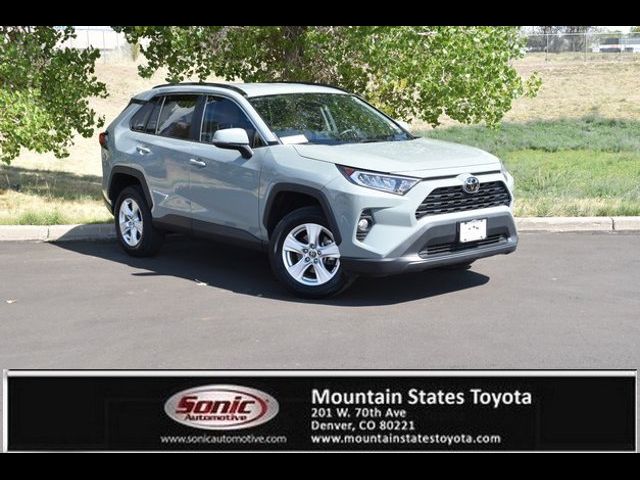 2021 Toyota RAV4 XLE