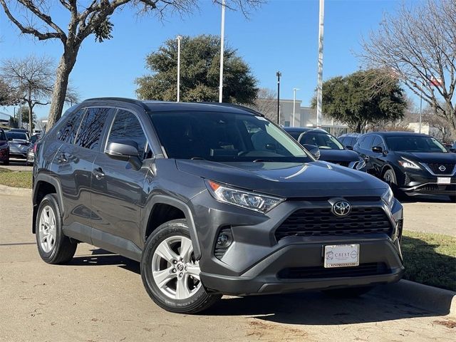 2021 Toyota RAV4 XLE