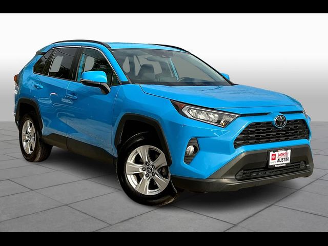 2021 Toyota RAV4 XLE