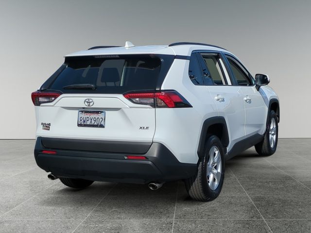 2021 Toyota RAV4 XLE