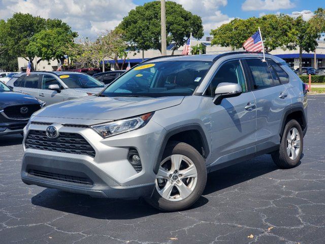 2021 Toyota RAV4 XLE