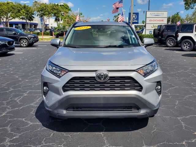 2021 Toyota RAV4 XLE