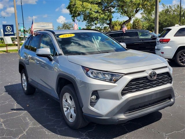 2021 Toyota RAV4 XLE