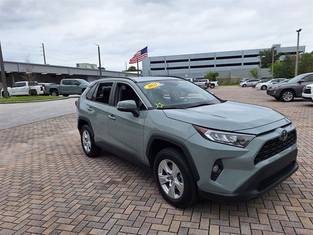 2021 Toyota RAV4 XLE