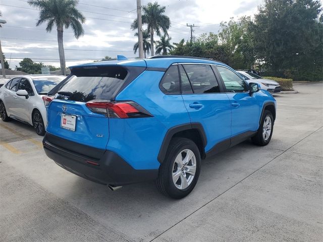 2021 Toyota RAV4 XLE