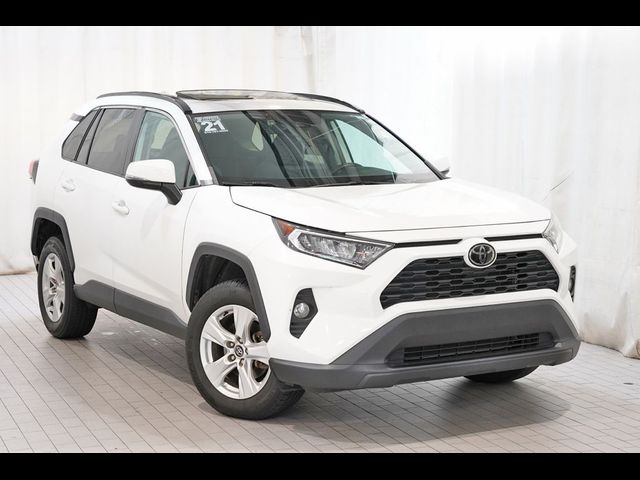 2021 Toyota RAV4 XLE