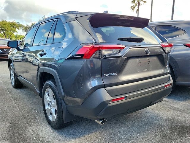 2021 Toyota RAV4 XLE