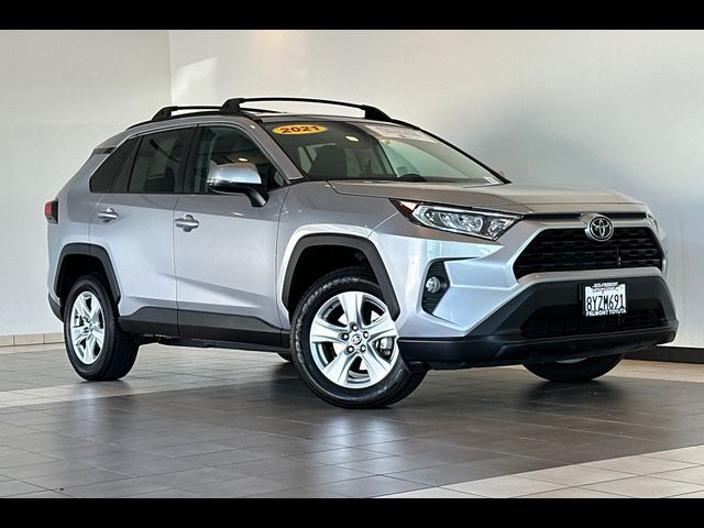 2021 Toyota RAV4 XLE