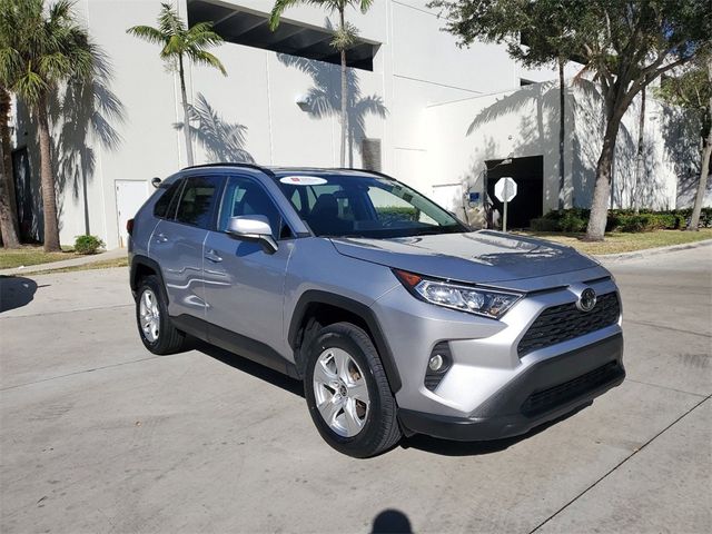 2021 Toyota RAV4 XLE