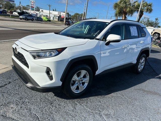 2021 Toyota RAV4 XLE