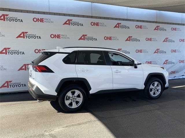 2021 Toyota RAV4 XLE