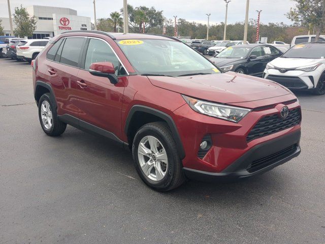 2021 Toyota RAV4 XLE