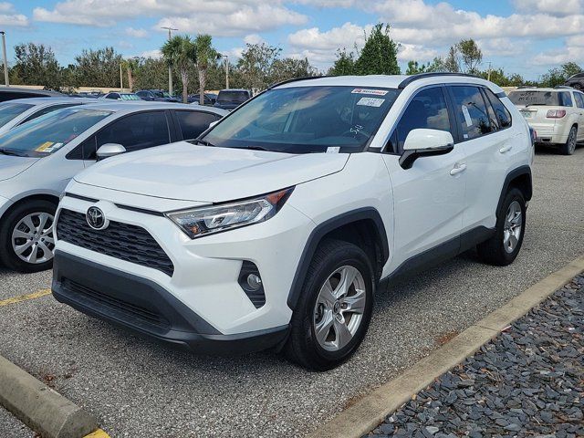 2021 Toyota RAV4 XLE