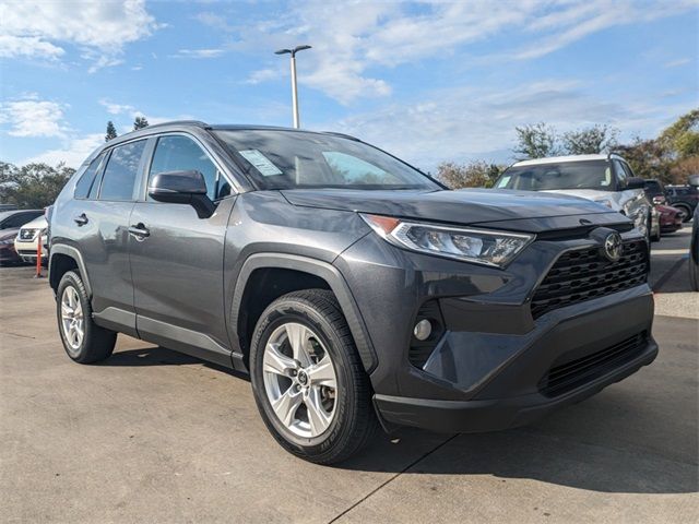 2021 Toyota RAV4 XLE