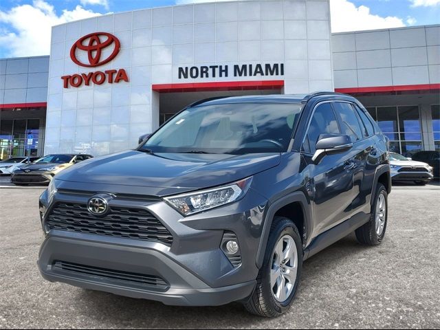 2021 Toyota RAV4 XLE