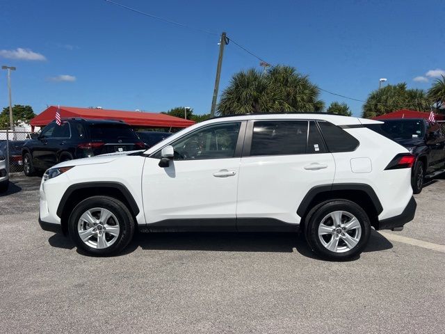 2021 Toyota RAV4 XLE