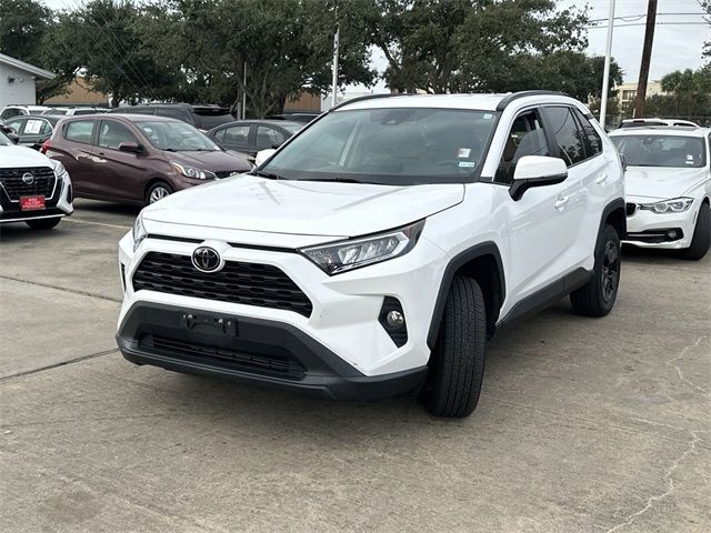 2021 Toyota RAV4 XLE