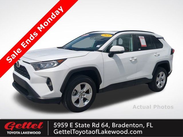 2021 Toyota RAV4 XLE