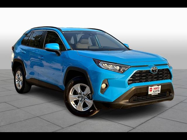 2021 Toyota RAV4 XLE