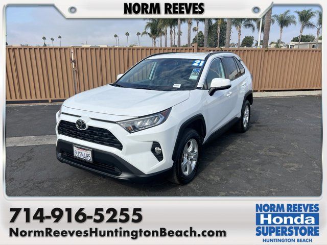 2021 Toyota RAV4 XLE