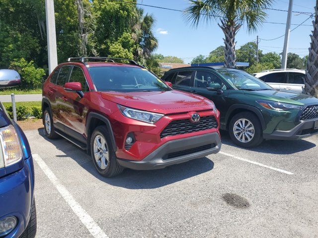 2021 Toyota RAV4 XLE