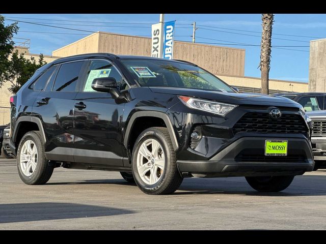 2021 Toyota RAV4 XLE