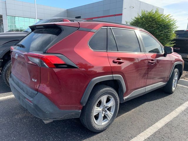 2021 Toyota RAV4 XLE