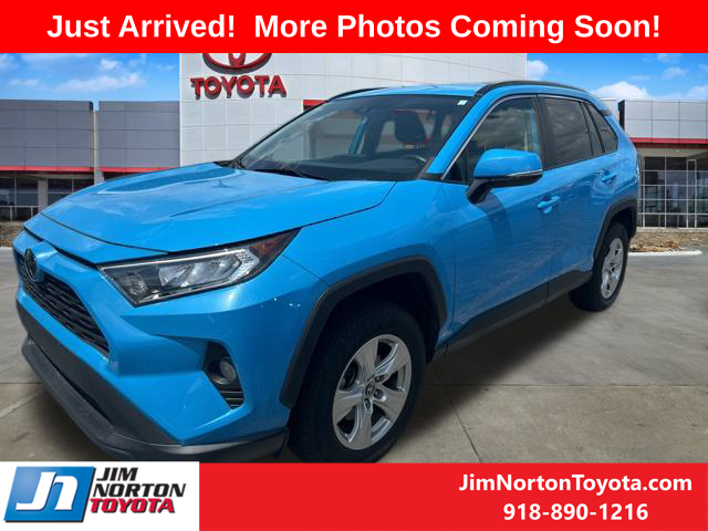 2021 Toyota RAV4 XLE