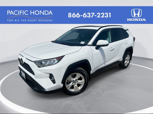 2021 Toyota RAV4 XLE