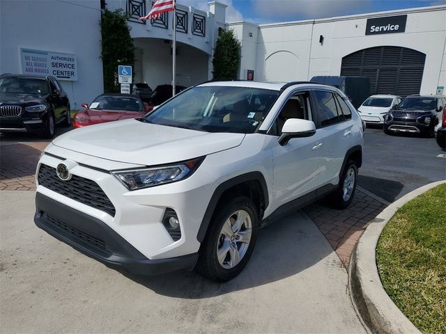 2021 Toyota RAV4 XLE