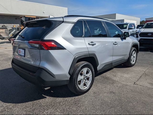 2021 Toyota RAV4 XLE