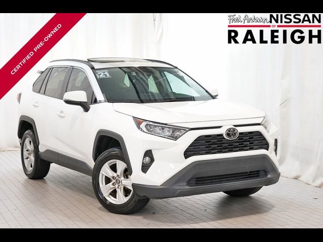 2021 Toyota RAV4 XLE